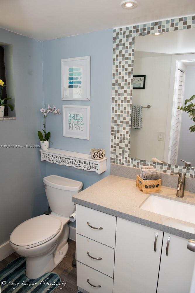 VILLA VENEZIA CONDO - Residential