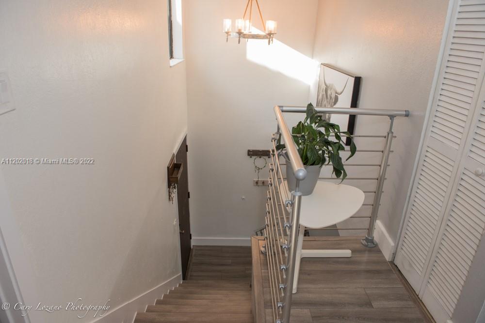 VILLA VENEZIA CONDO - Residential