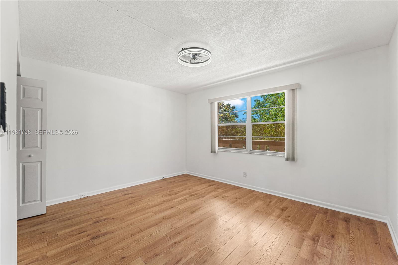 MARTINIQUE VILLAGE II F C - Residential