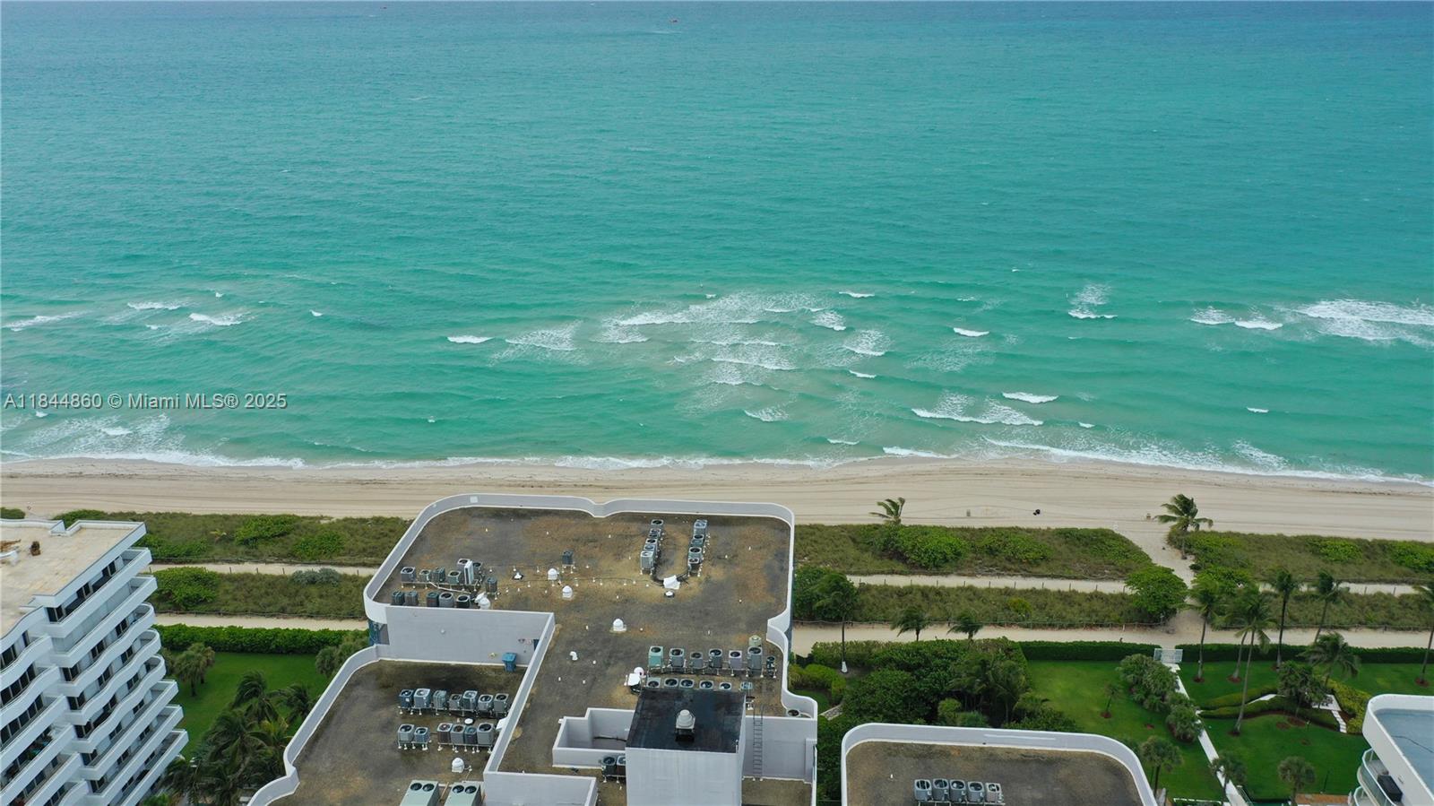 8877 Collins Ave 705