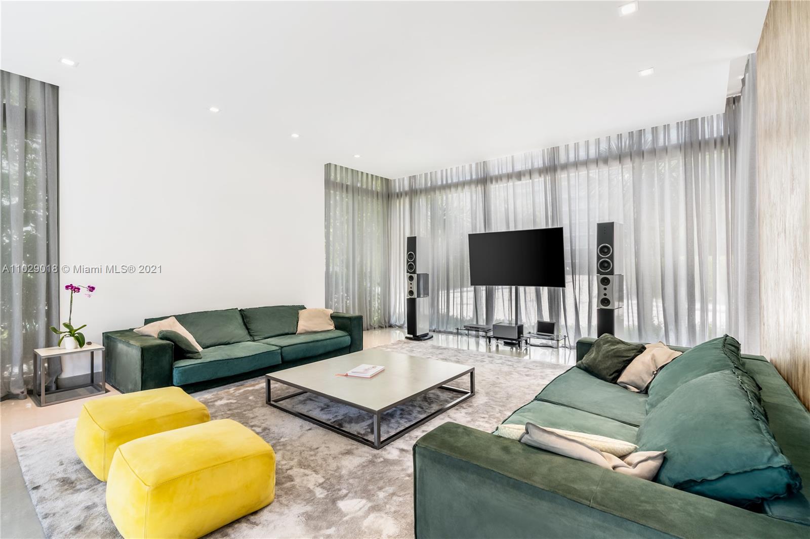 OCEANA KEY BISCAYNE CONDO - Residential