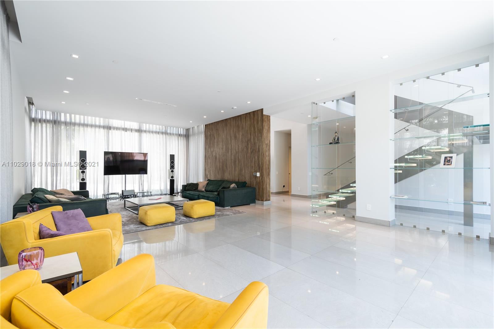 OCEANA KEY BISCAYNE CONDO - Residential