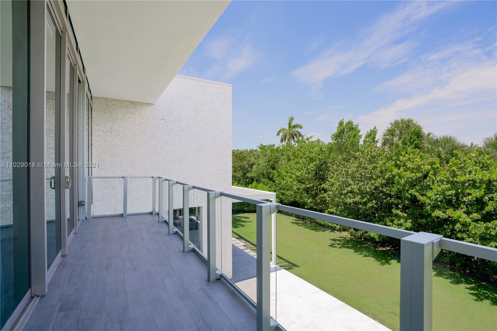 OCEANA KEY BISCAYNE CONDO - Residential