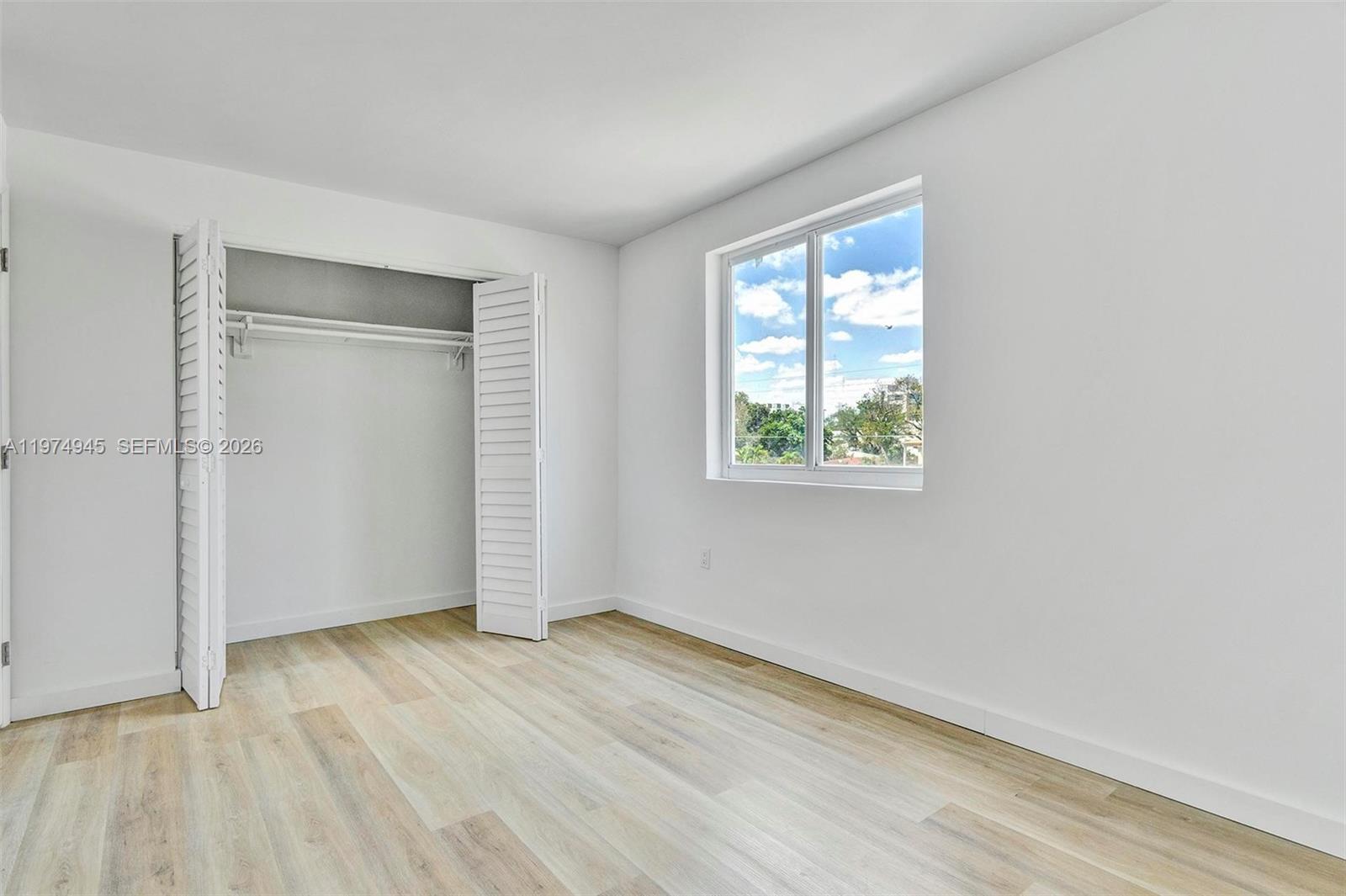 CITY OF MIAMI SOUTH - Residential Lease