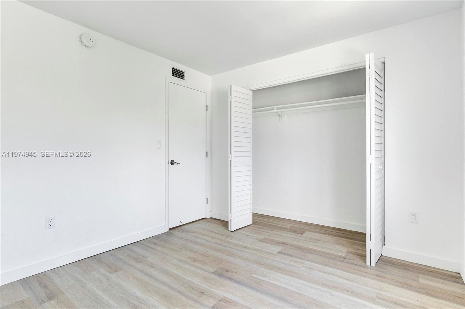 CITY OF MIAMI SOUTH - Residential Lease