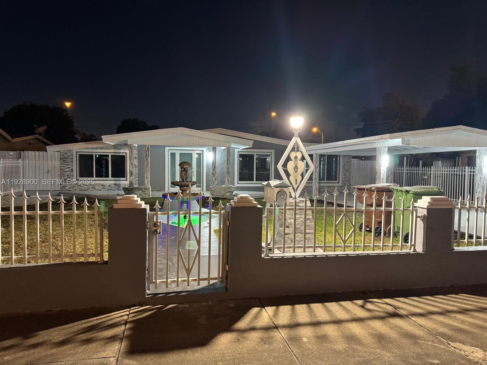 ESSEX VILLAGE-THIRD ADDIT - Residential Lease