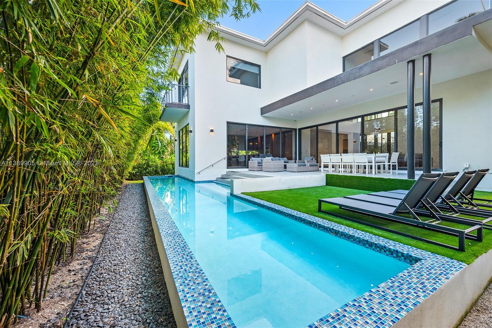NORTH BAY ISLAND - Residential