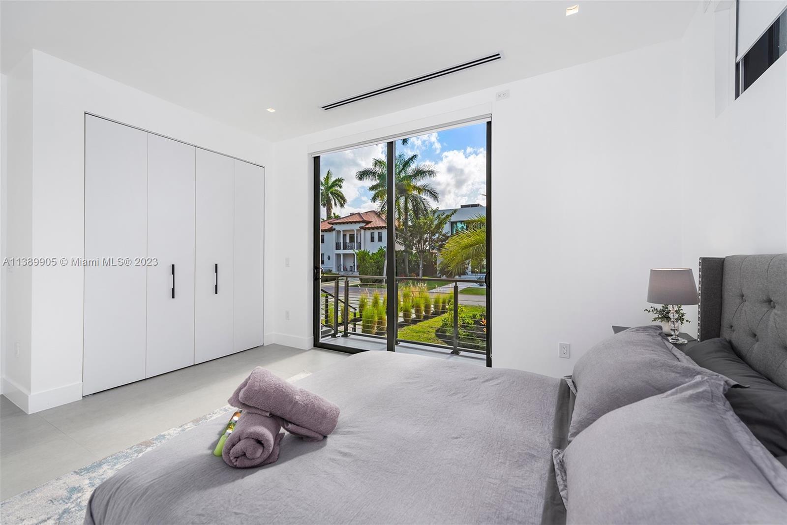 NORTH BAY ISLAND - Residential