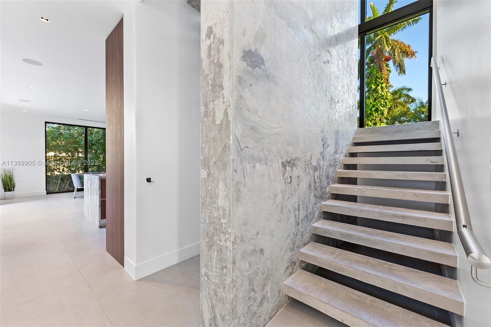 NORTH BAY ISLAND - Residential