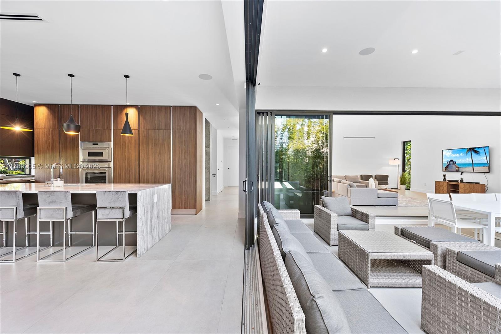 NORTH BAY ISLAND - Residential