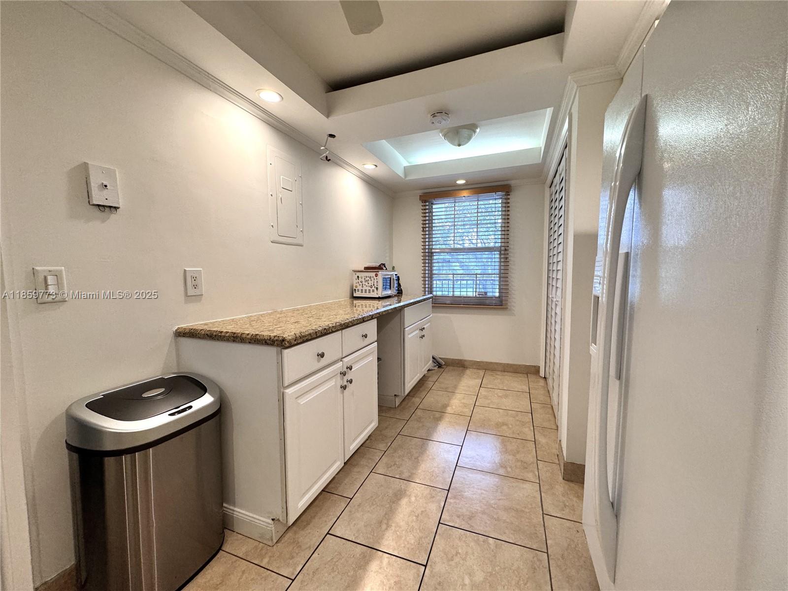 NO 87 PALM-AIRE COUNTRY C - Residential Lease