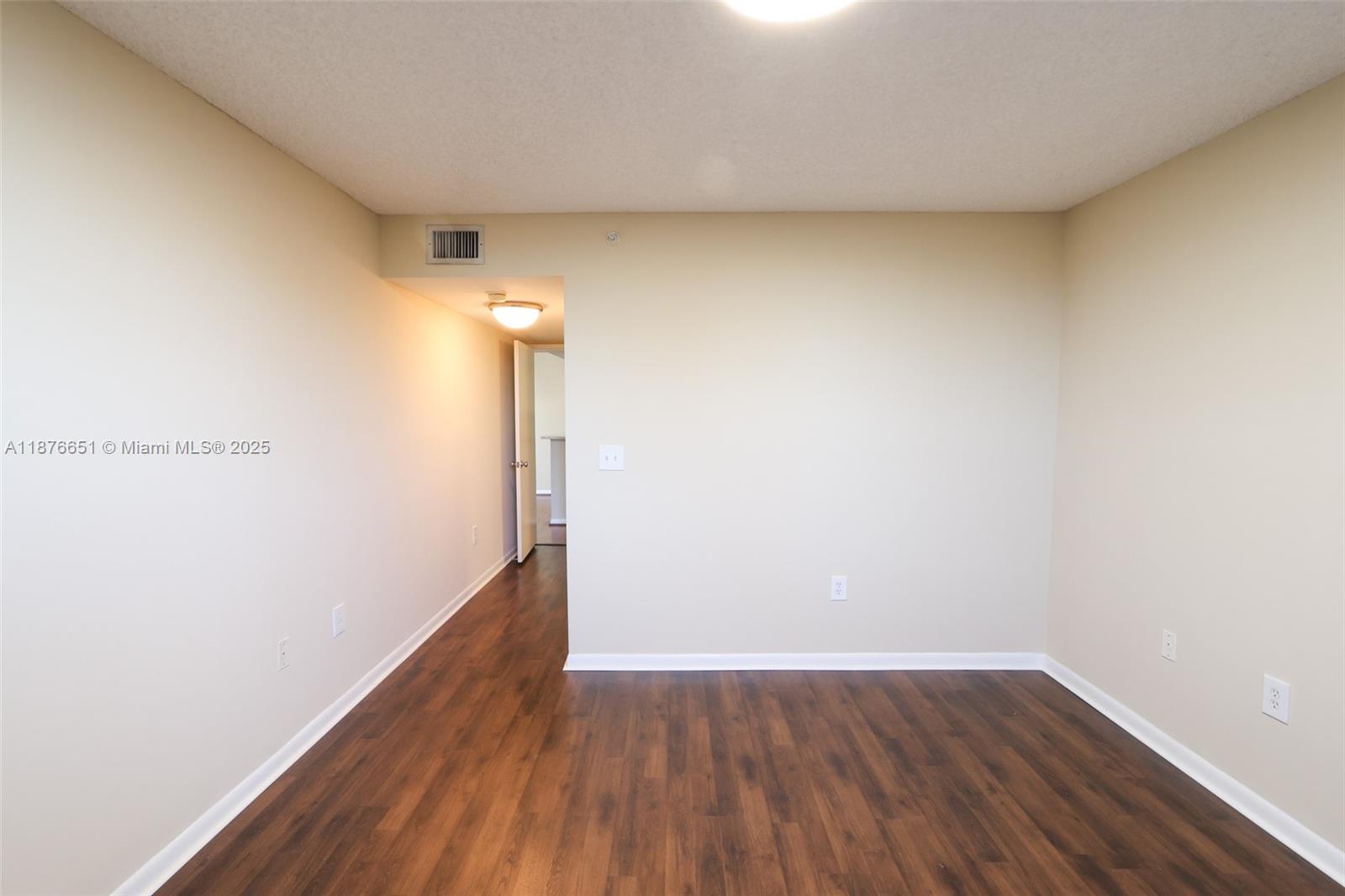 LAS OLAS BY THE RIVER CON - Residential Lease