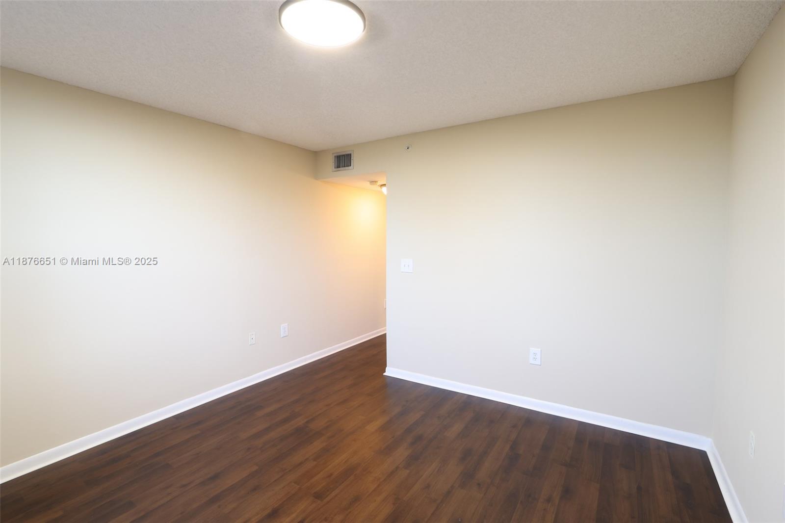 LAS OLAS BY THE RIVER CON - Residential Lease