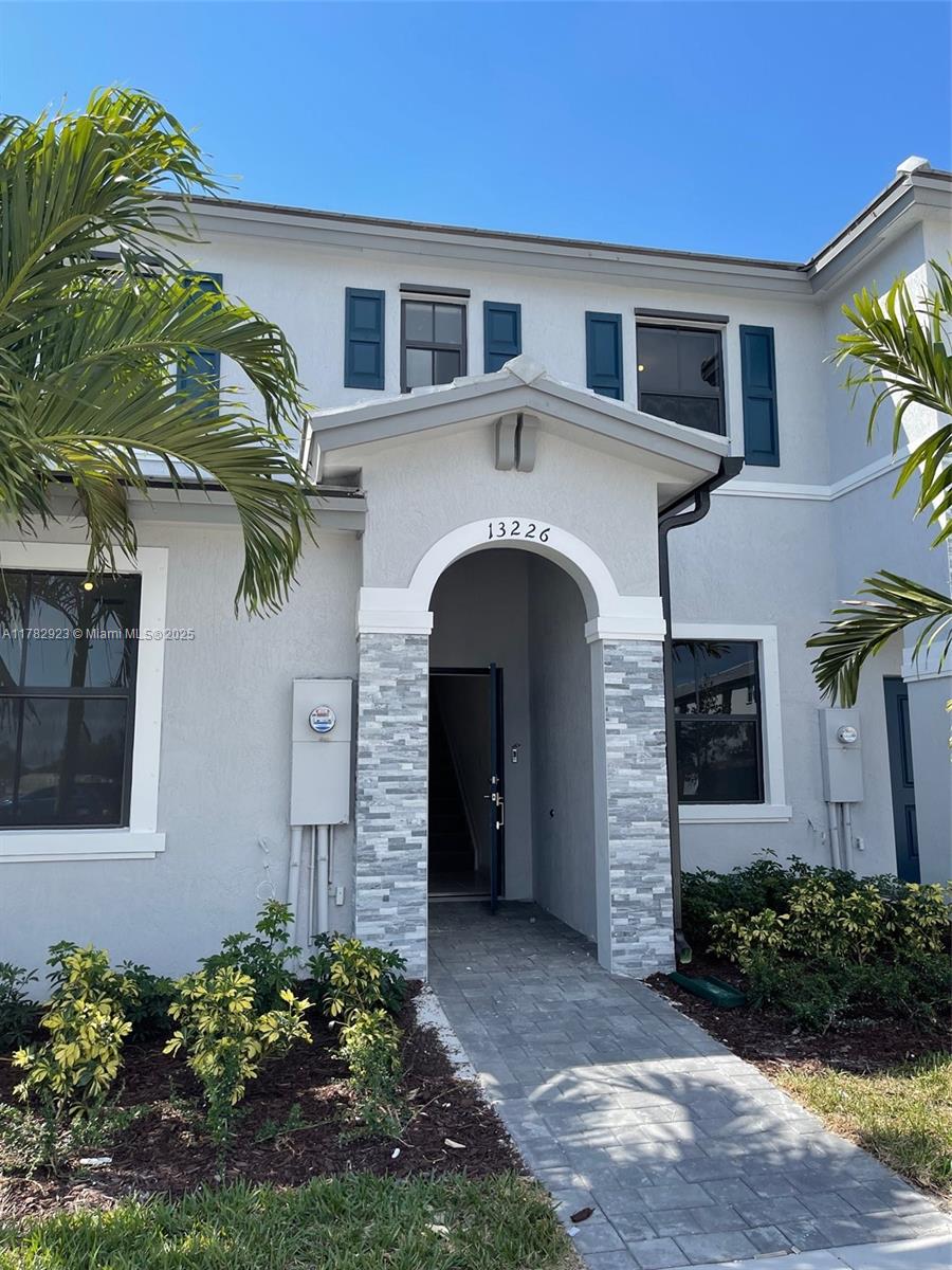 13226 Sw 287th Ter, Homestead, Miami-Dade County, Florida - 3 Bedrooms  
3 Bathrooms - 