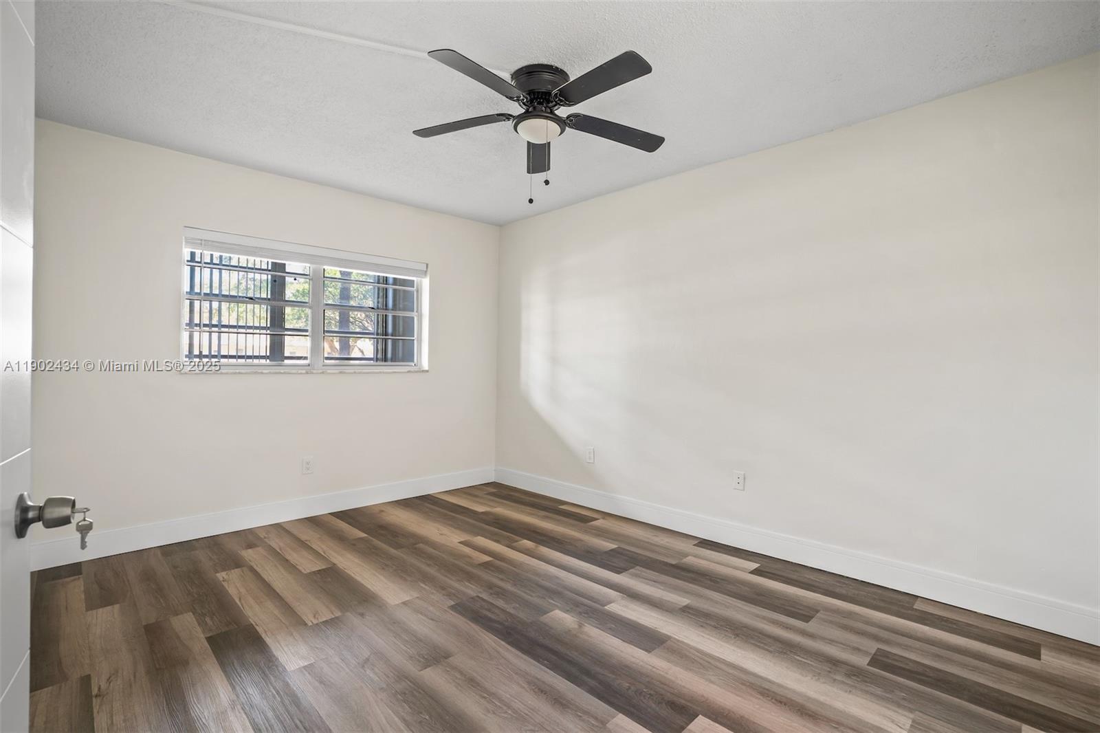 BISC LAKE GARDENS NO 2 BL - Residential Lease