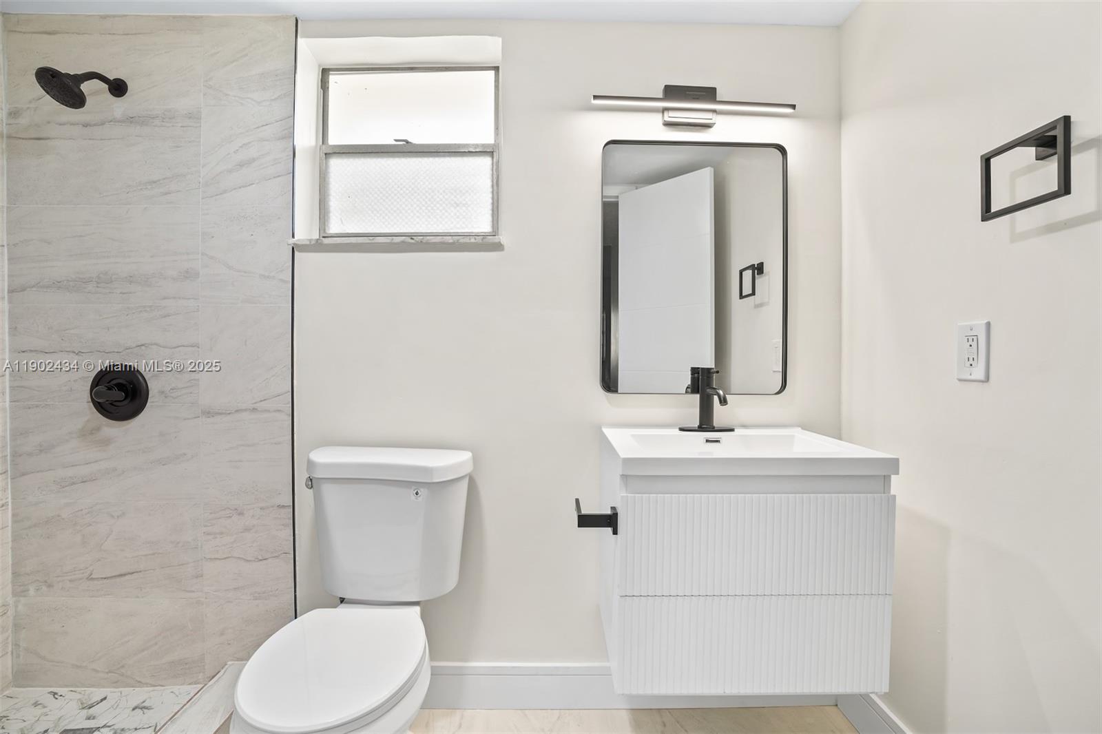 BISC LAKE GARDENS NO 2 BL - Residential Lease