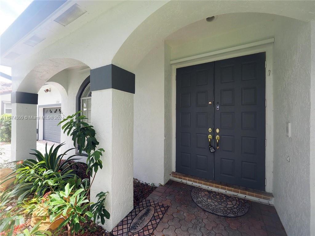 EMBASSY LAKES PHASE II - Residential