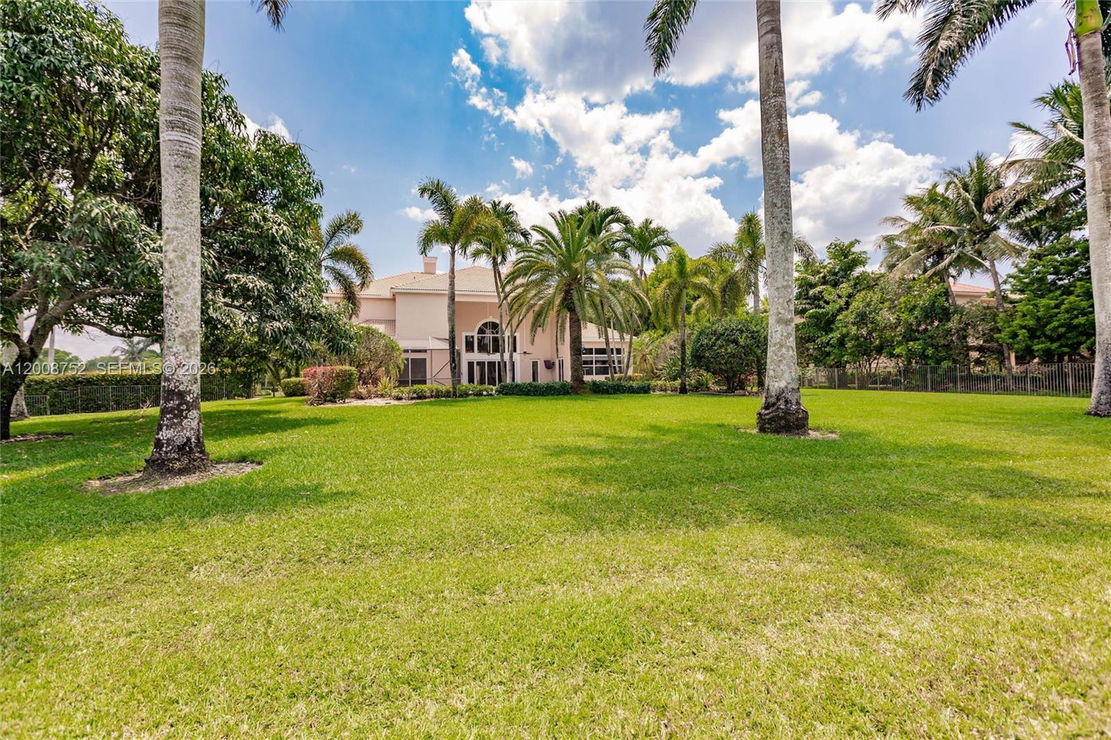 STONEBROOK ESTATES - Residential