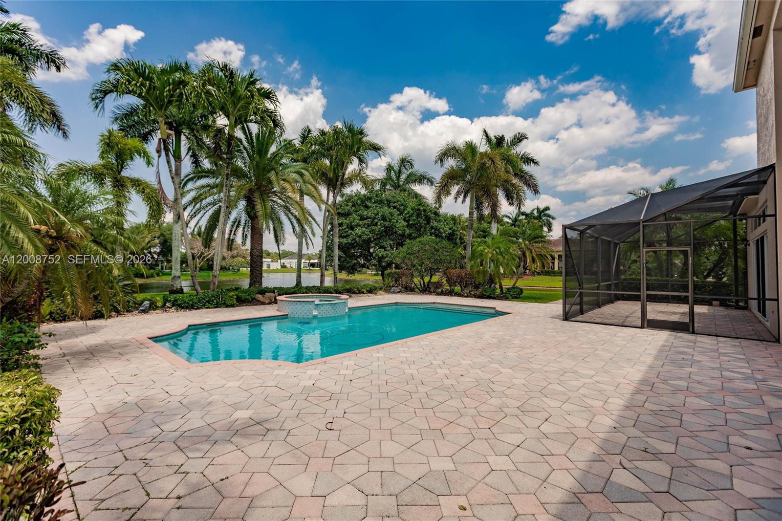 STONEBROOK ESTATES - Residential