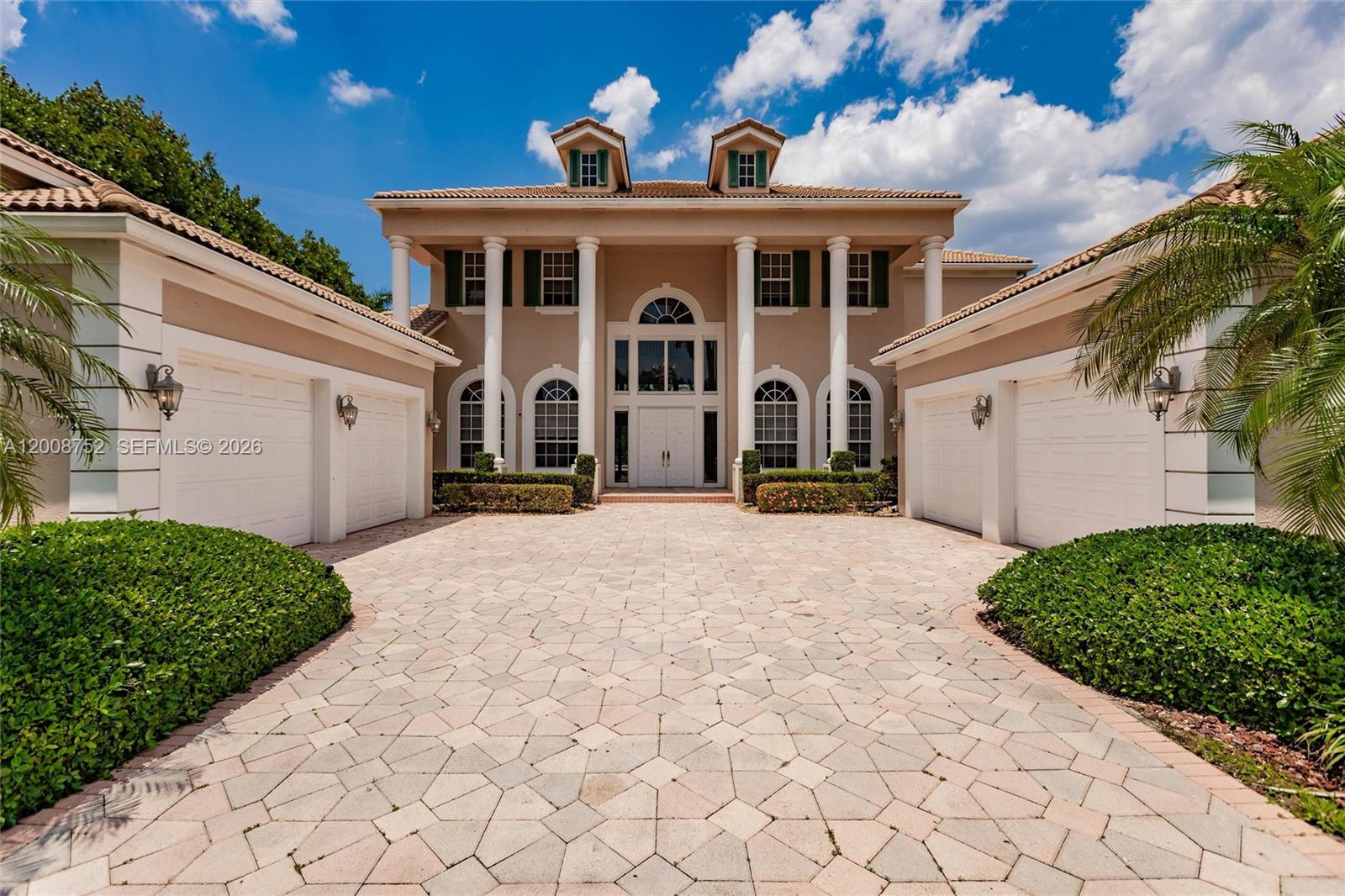 STONEBROOK ESTATES - Residential