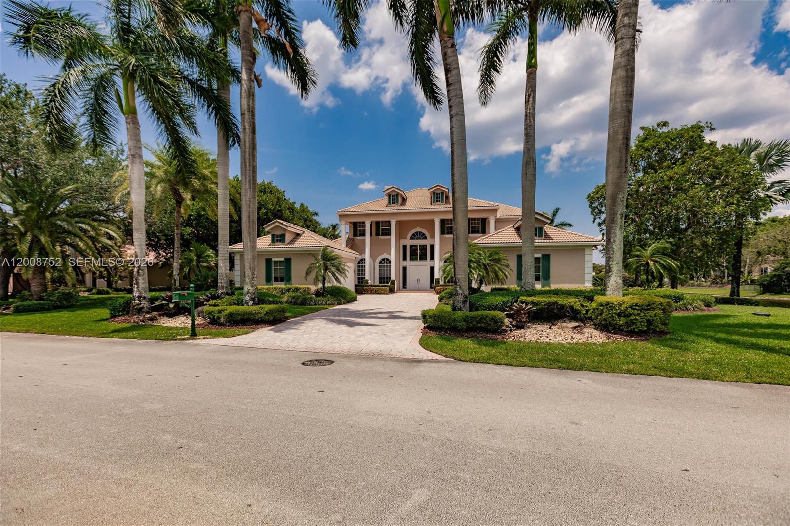 STONEBROOK ESTATES - Residential