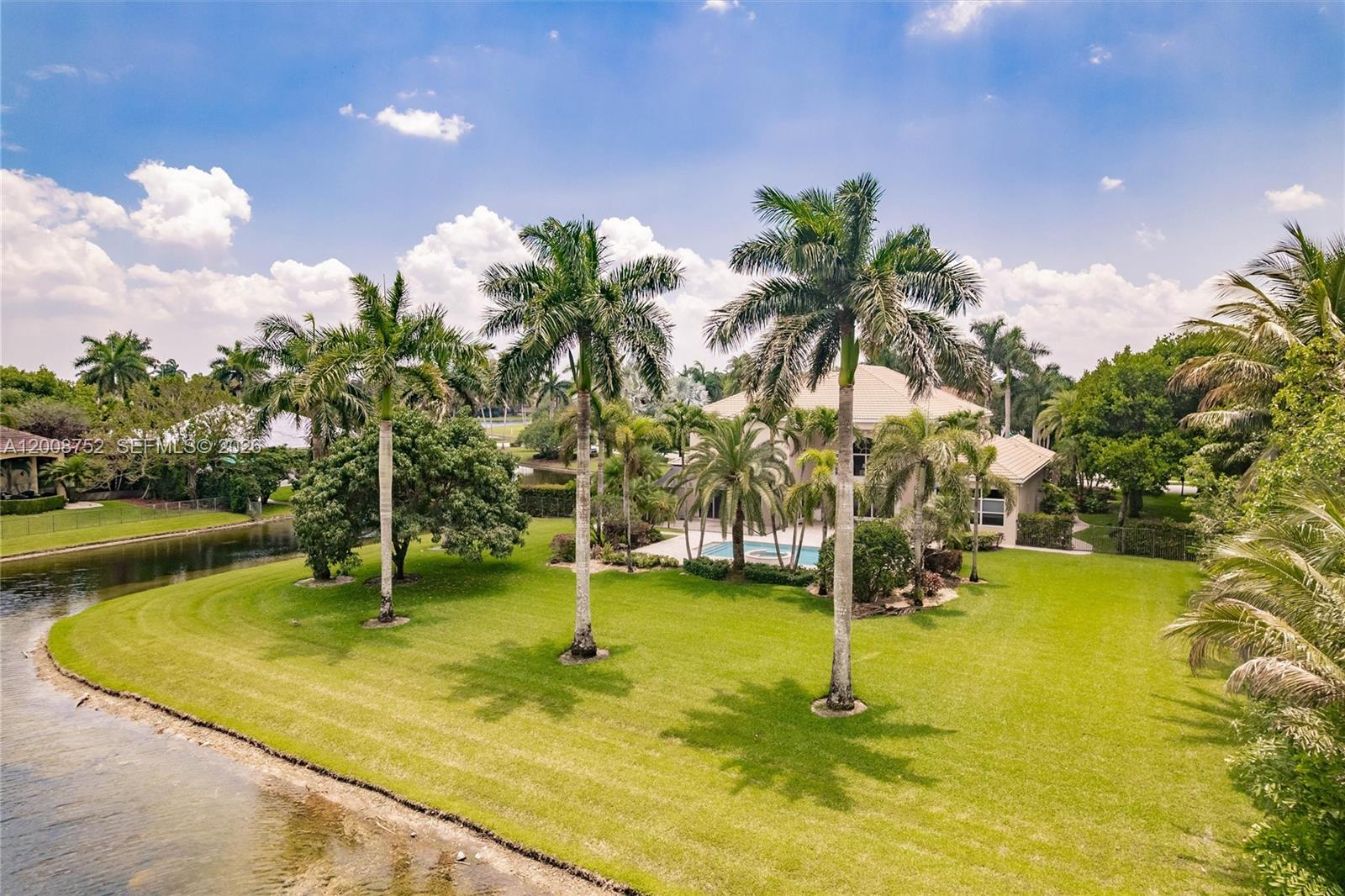 STONEBROOK ESTATES - Residential