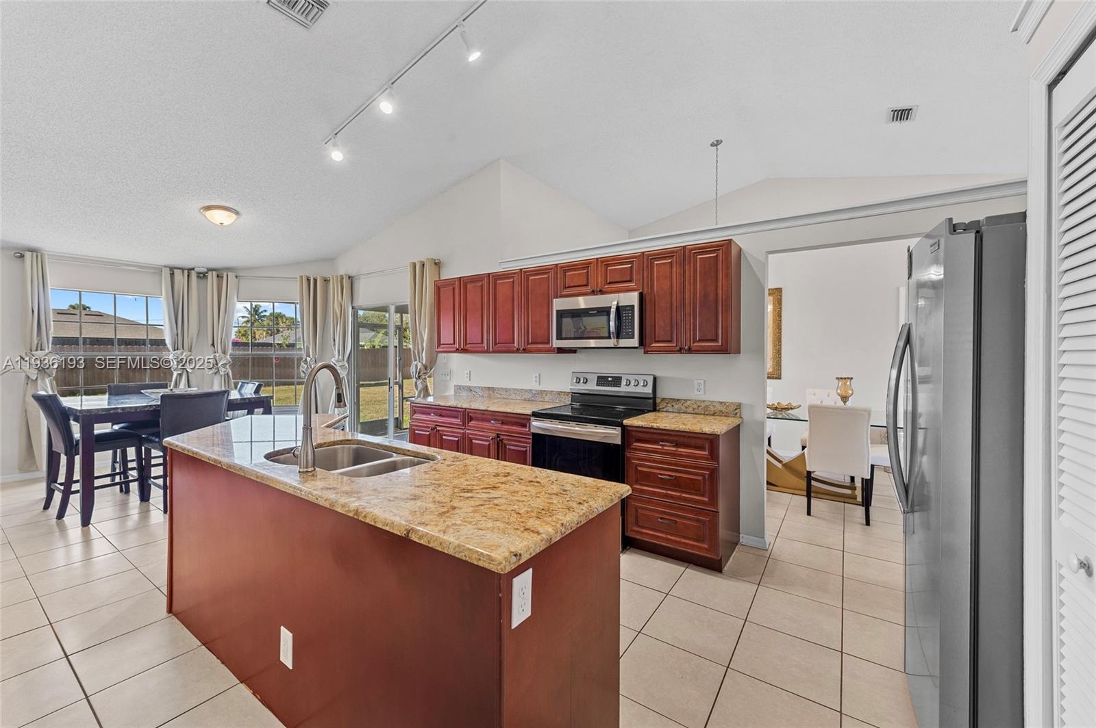 PORT ST LUCIE SECTION 41 - Residential