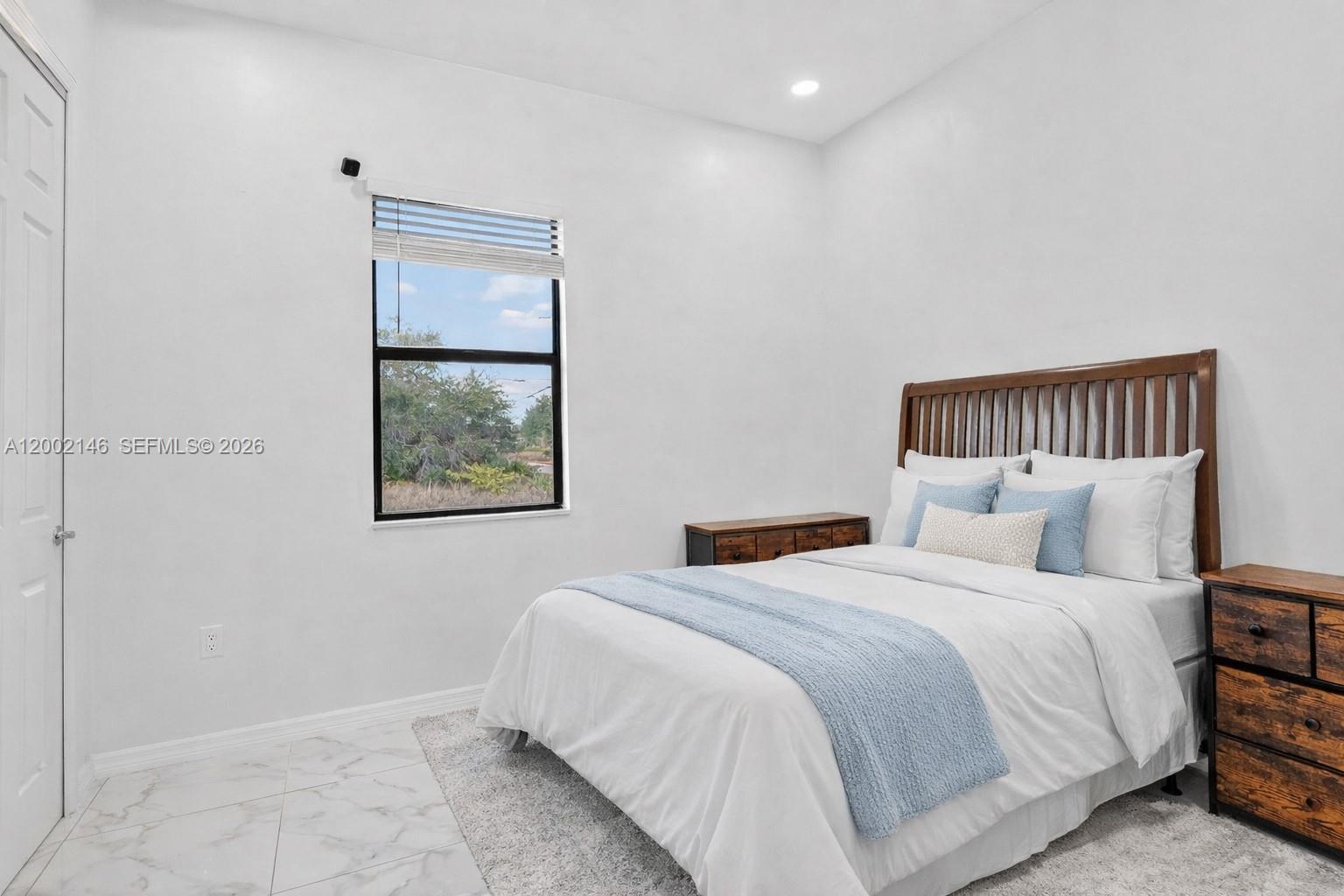 LEHIGH ACRES UNIT 10 - Residential