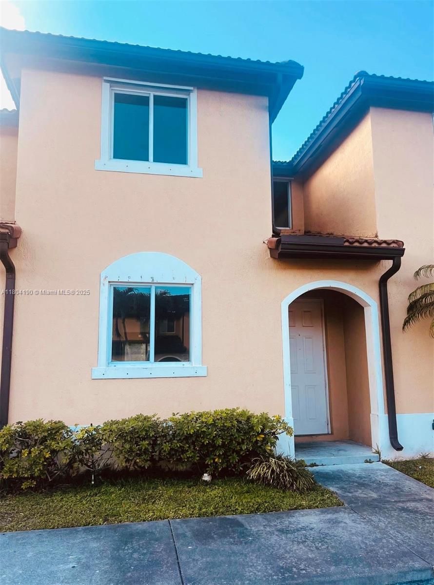 12080 Sw 268th St 26, Homestead, Miami-Dade County, Florida - 3 Bedrooms  
3 Bathrooms - 