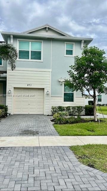 Newer Townhome from 2024 In gated community Veranda Landing, lake view .Tile in first floor, carpet upstars. 3 bedrooms 2.5 baths plus an extra room/ Den or office in first floor . Italian white cabinets, quartz countertops, stainless steel appliances. Hurricane impact windows through out the whole house. Easy to show. Quick move in.