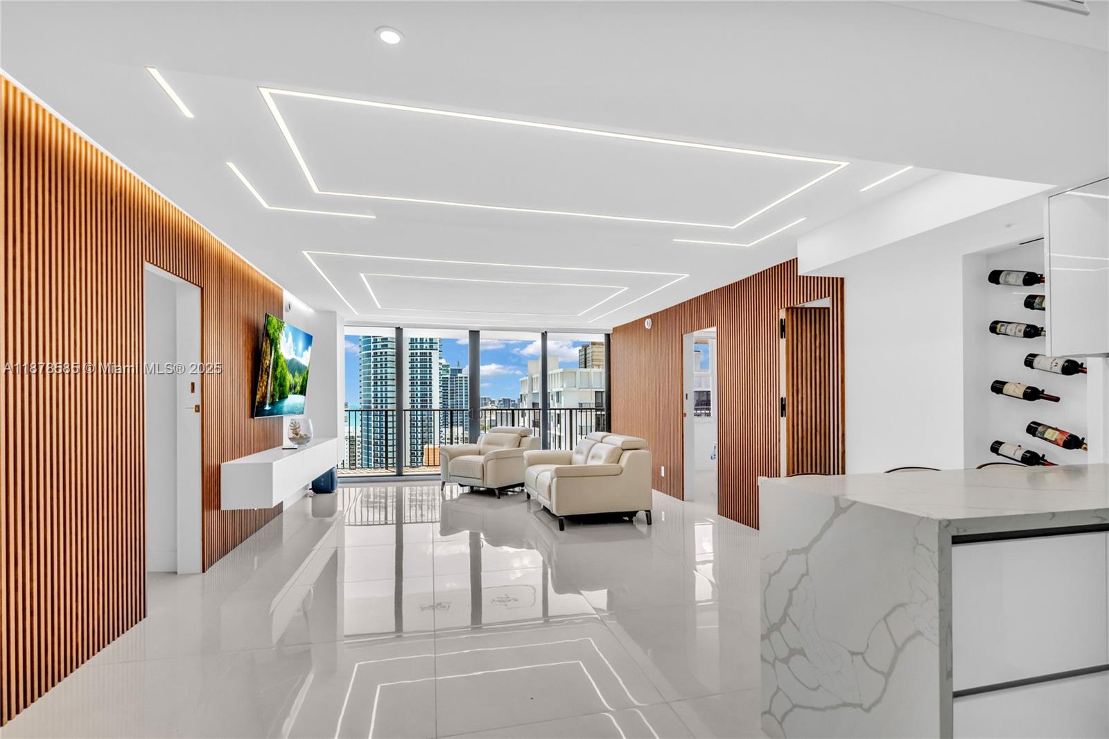 2201 S Ocean Dr 2808