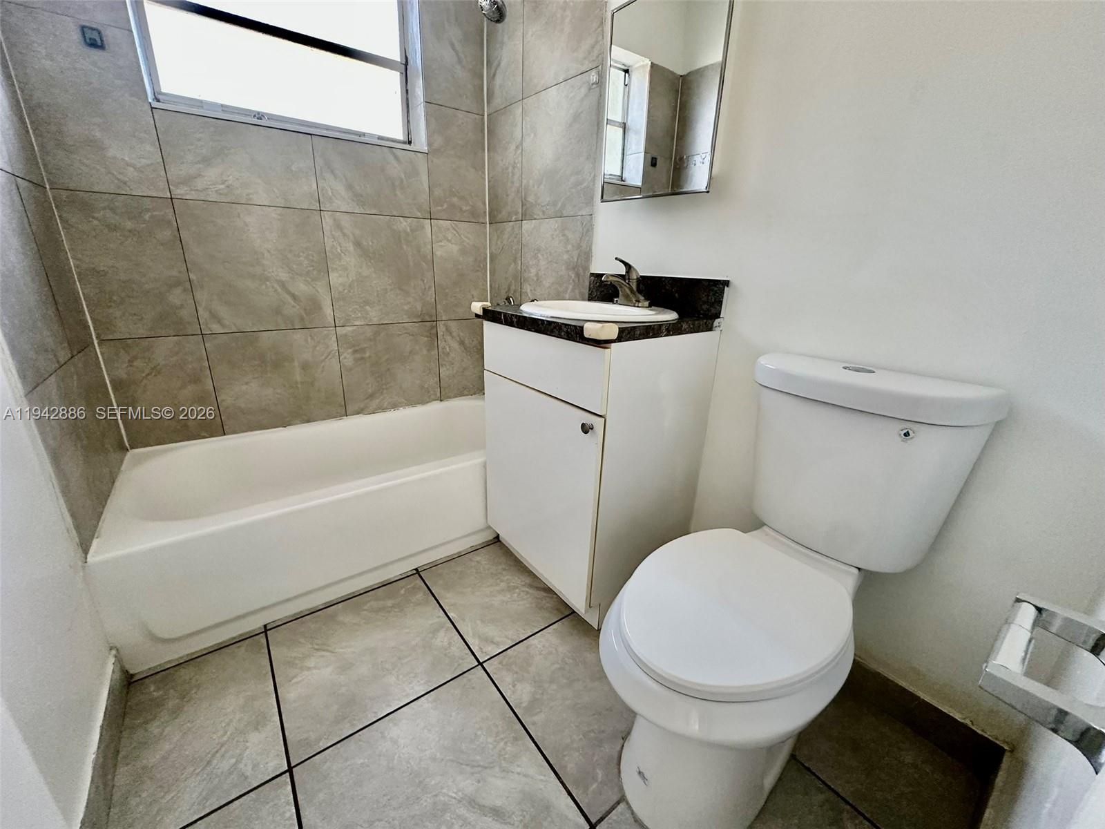 RAILWAY SHOPS ADDN 2ND AM - Residential Lease