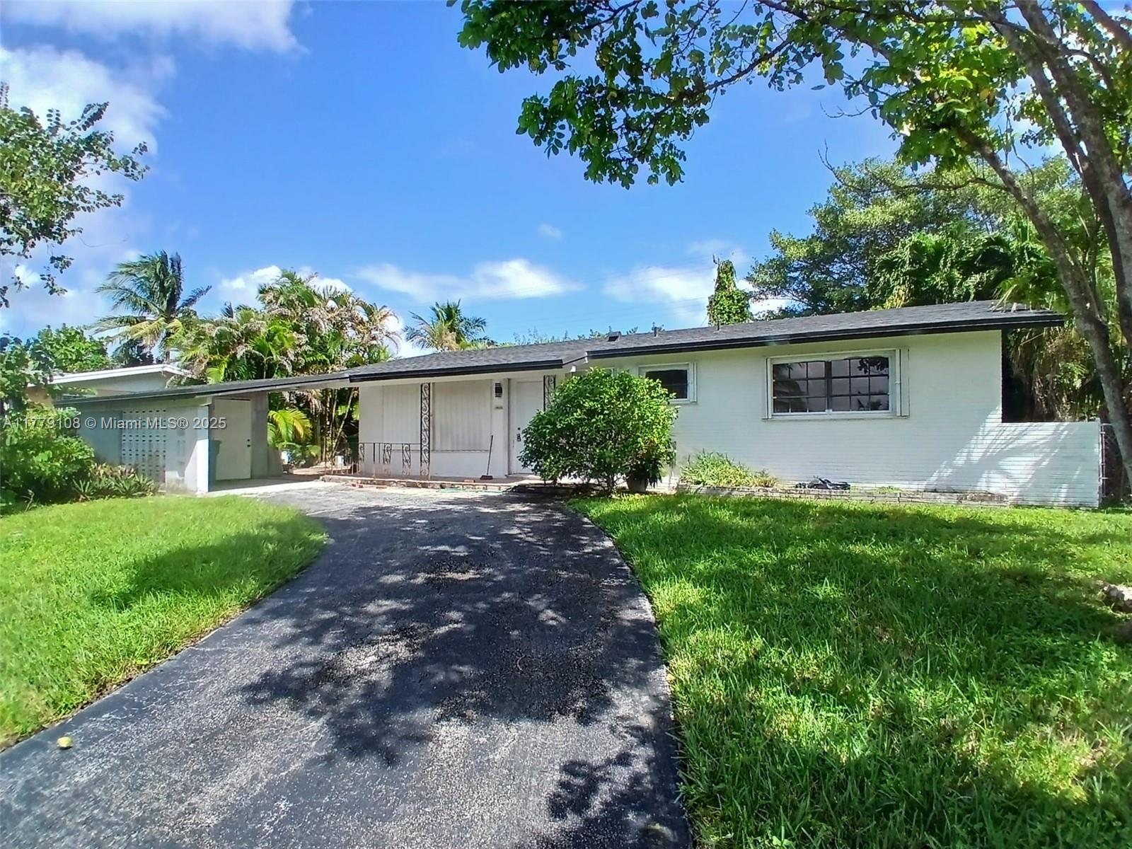 Rental Property at 20205 Sw 114th Ct, Miami, Broward County, Florida - Bedrooms: 3 
Bathrooms: 2  - $3,000 MO.