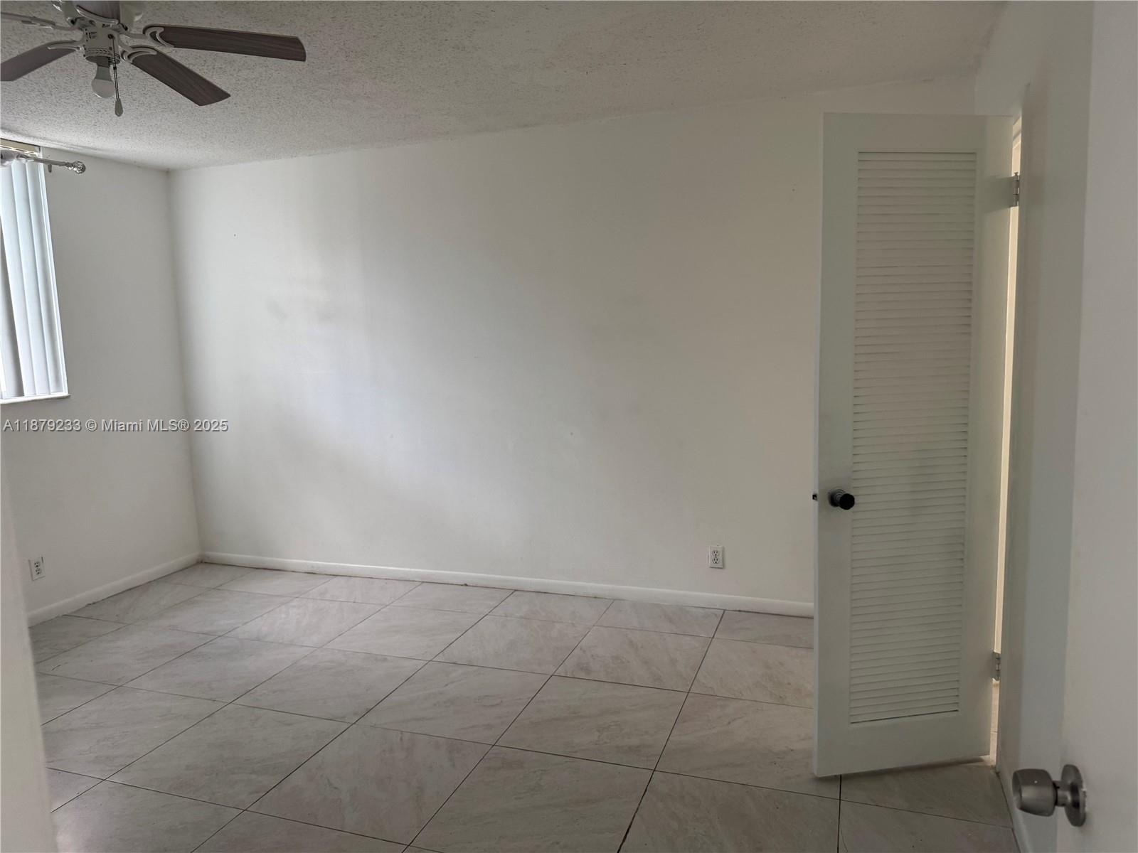 CYPRESS CHASE CONDO NO 6 - Residential Lease