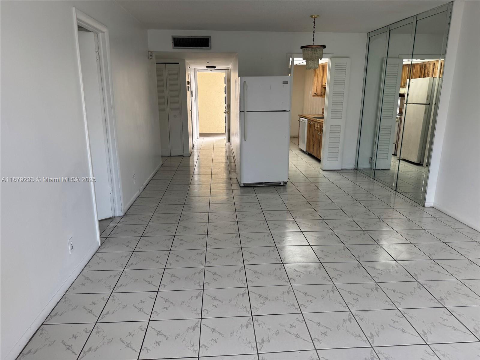 CYPRESS CHASE CONDO NO 6 - Residential Lease