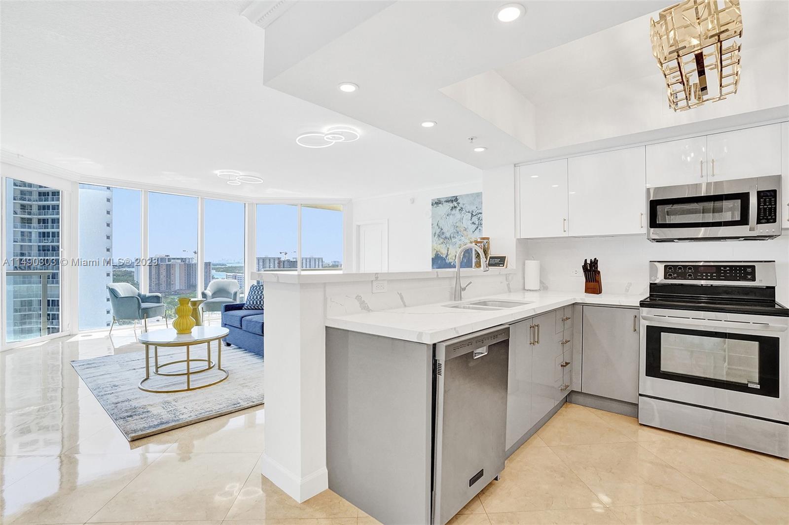 16699 Collins Ave 1908