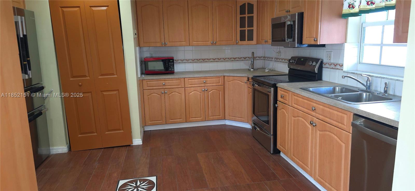 MIRAMAR SEC 14 - Residential Lease