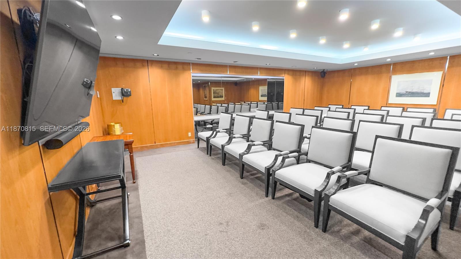 TURNBERRY ISLE SOUTH COND - Residential