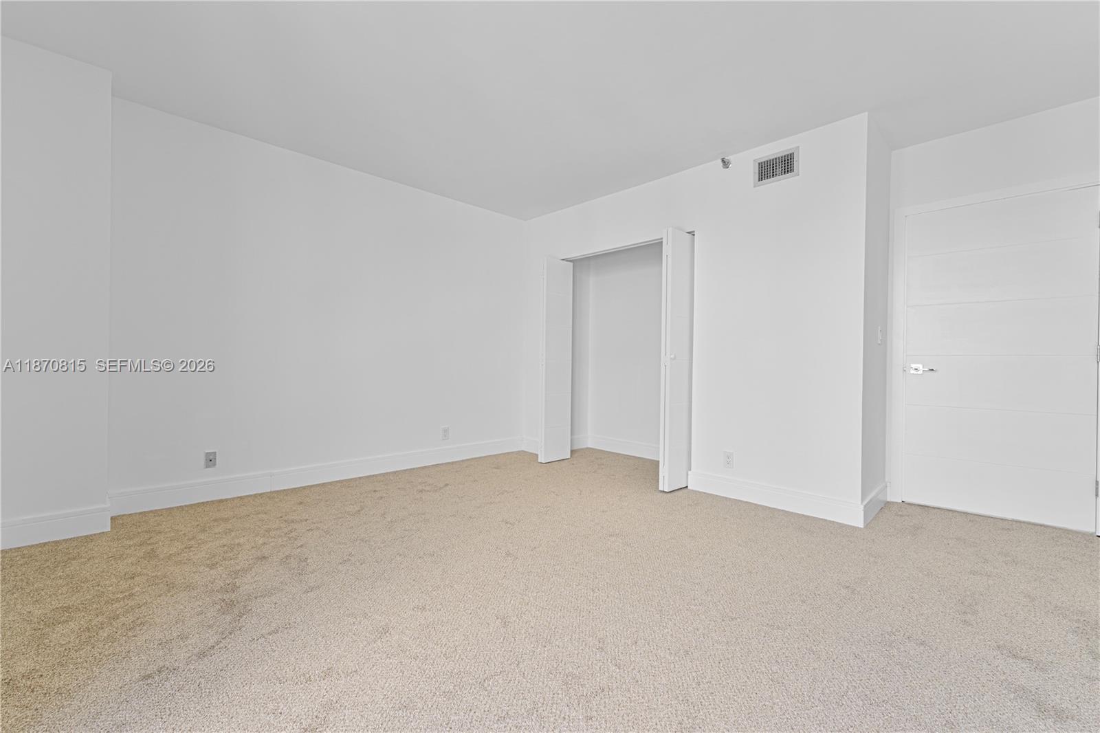 TURNBERRY ISLE SOUTH COND - Residential