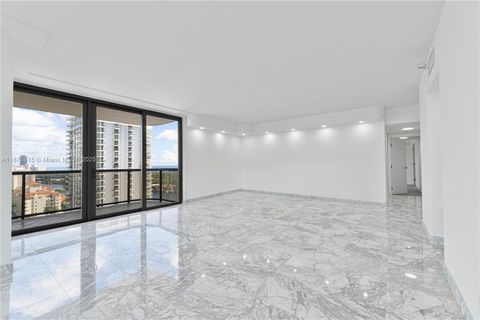 Photo of 19667 Turnberry Way #20E, Aventura, FL 33180 (MLS # A11870815)