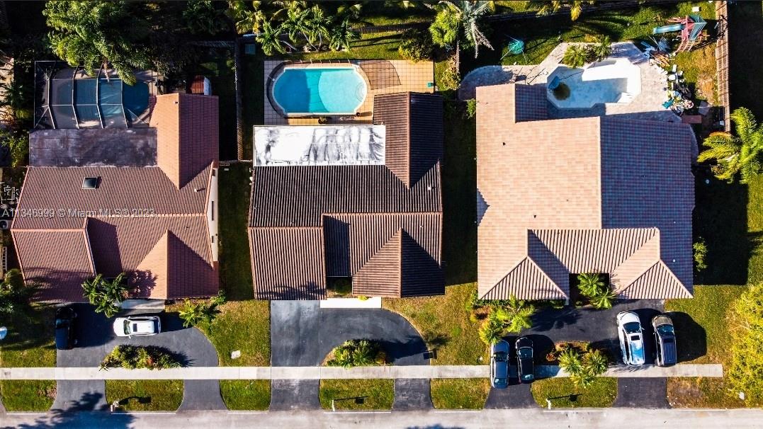 NOB HILL ESTATES 1 SEC - Residential