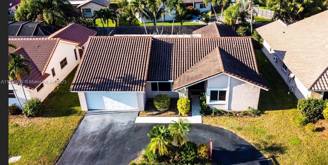 NOB HILL ESTATES 1 SEC - Residential