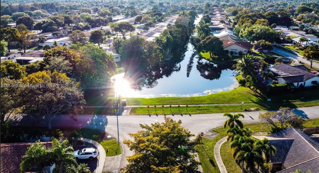 NOB HILL ESTATES 1 SEC - Residential