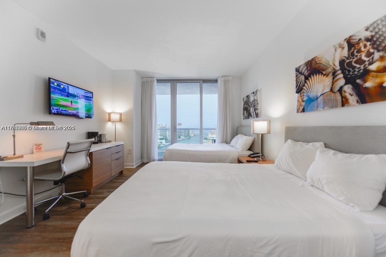 BEACHWALK CONDOMINIUM - Residential