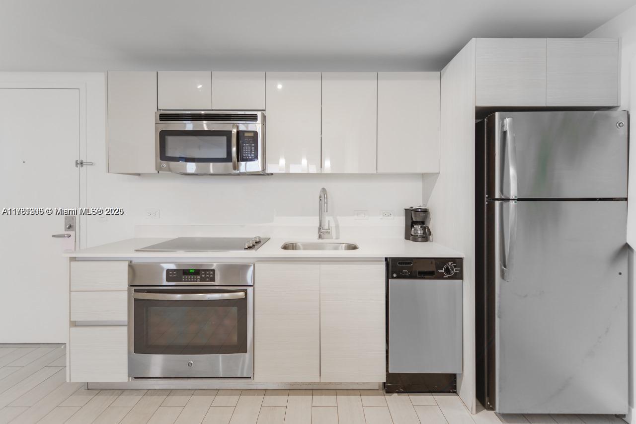 BEACHWALK CONDOMINIUM - Residential
