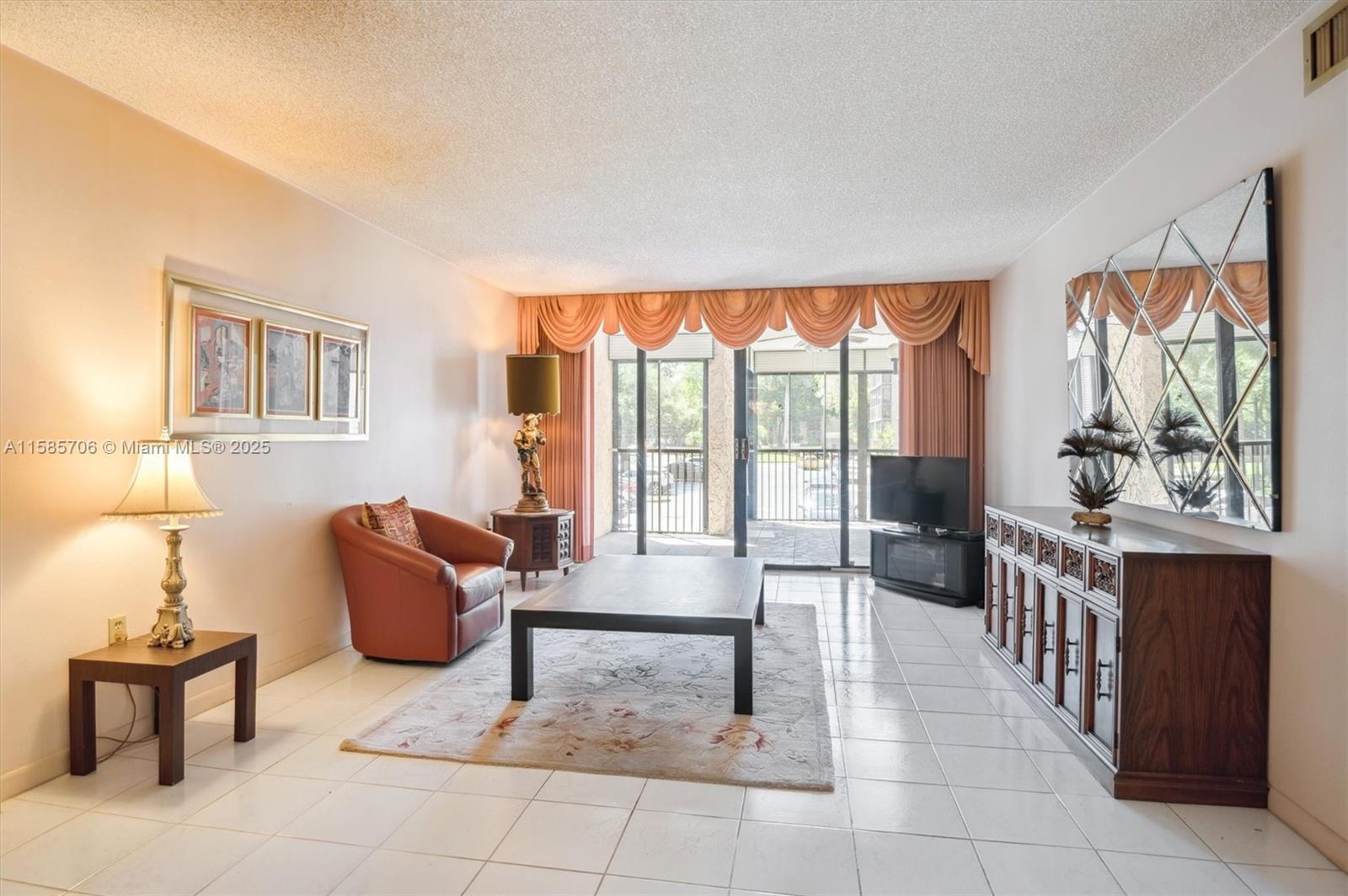 GRANDVIEW AT EMERALD HILLs - Residential