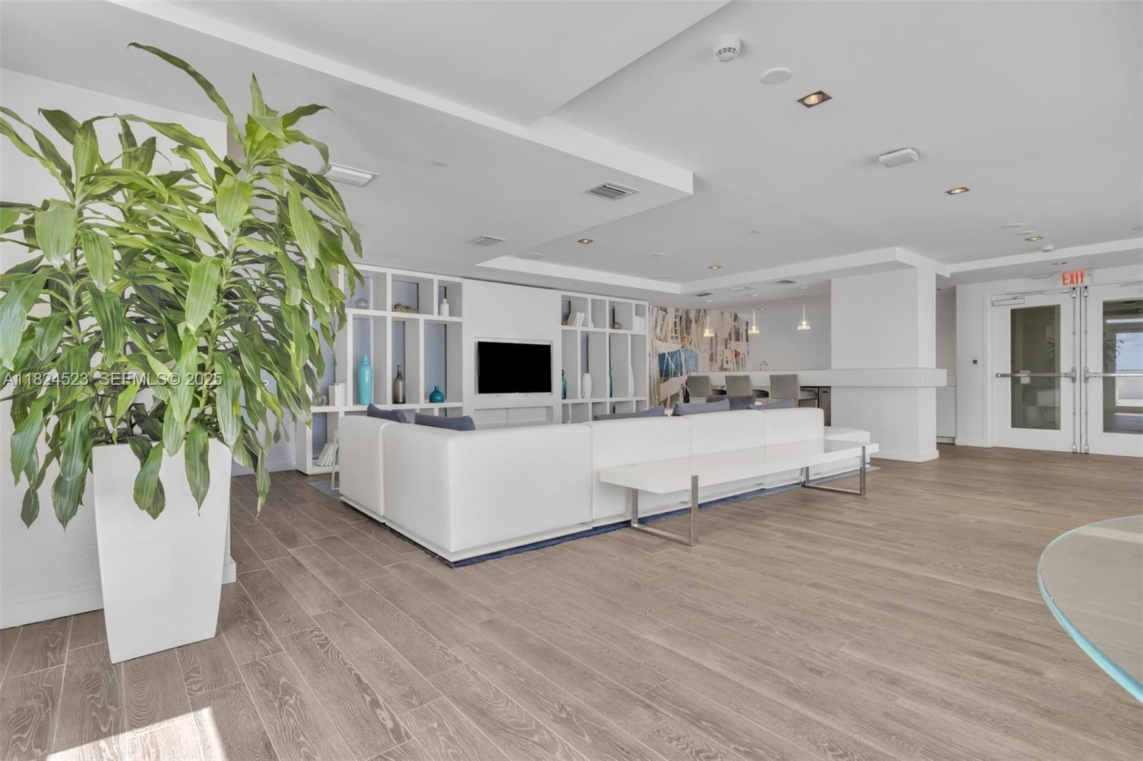 4250 BISCAYNE BOULEVARD C - Residential