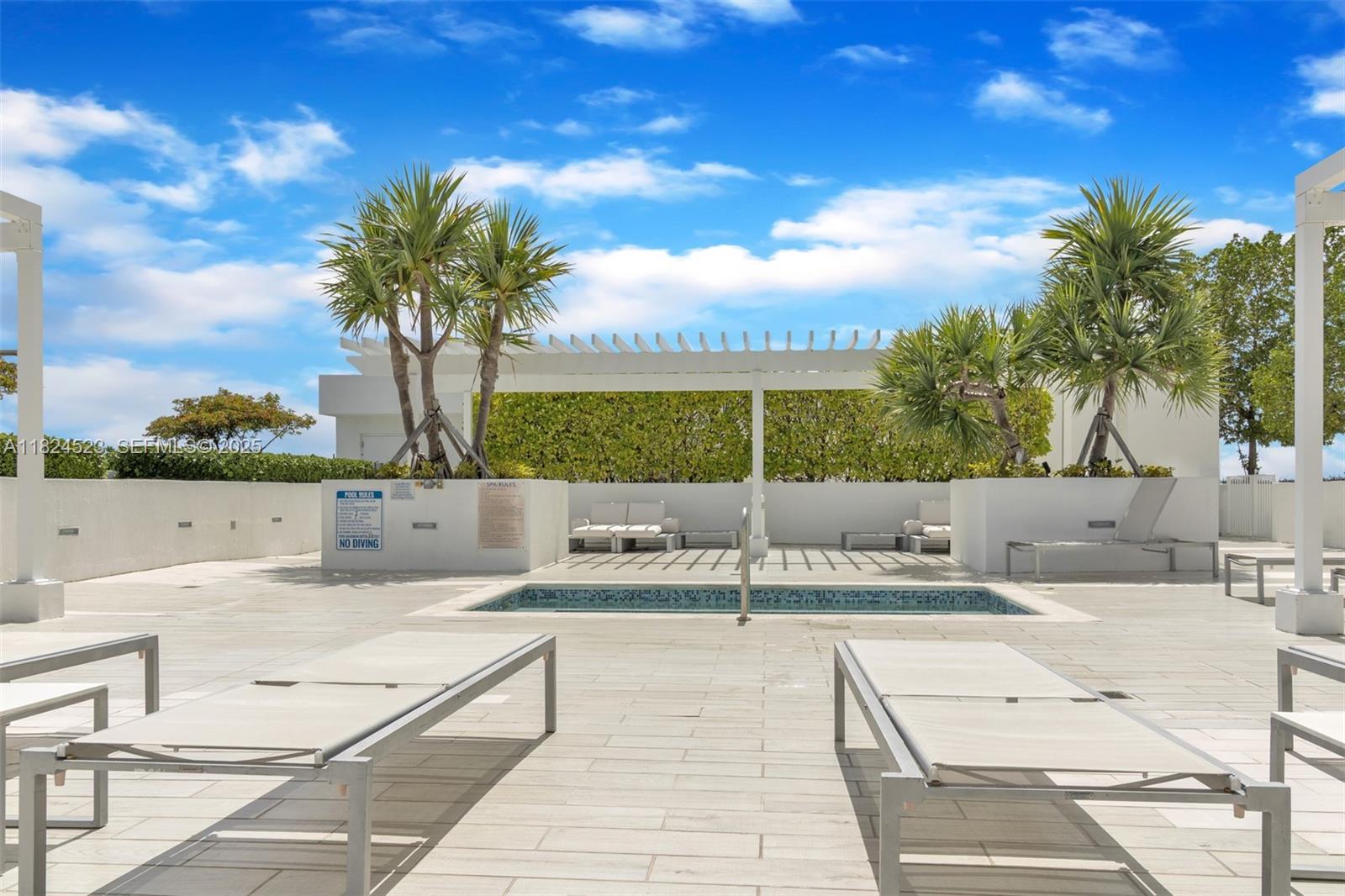 4250 BISCAYNE BOULEVARD C - Residential