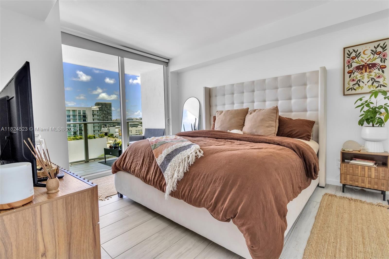 4250 Biscayne Blvd 1217