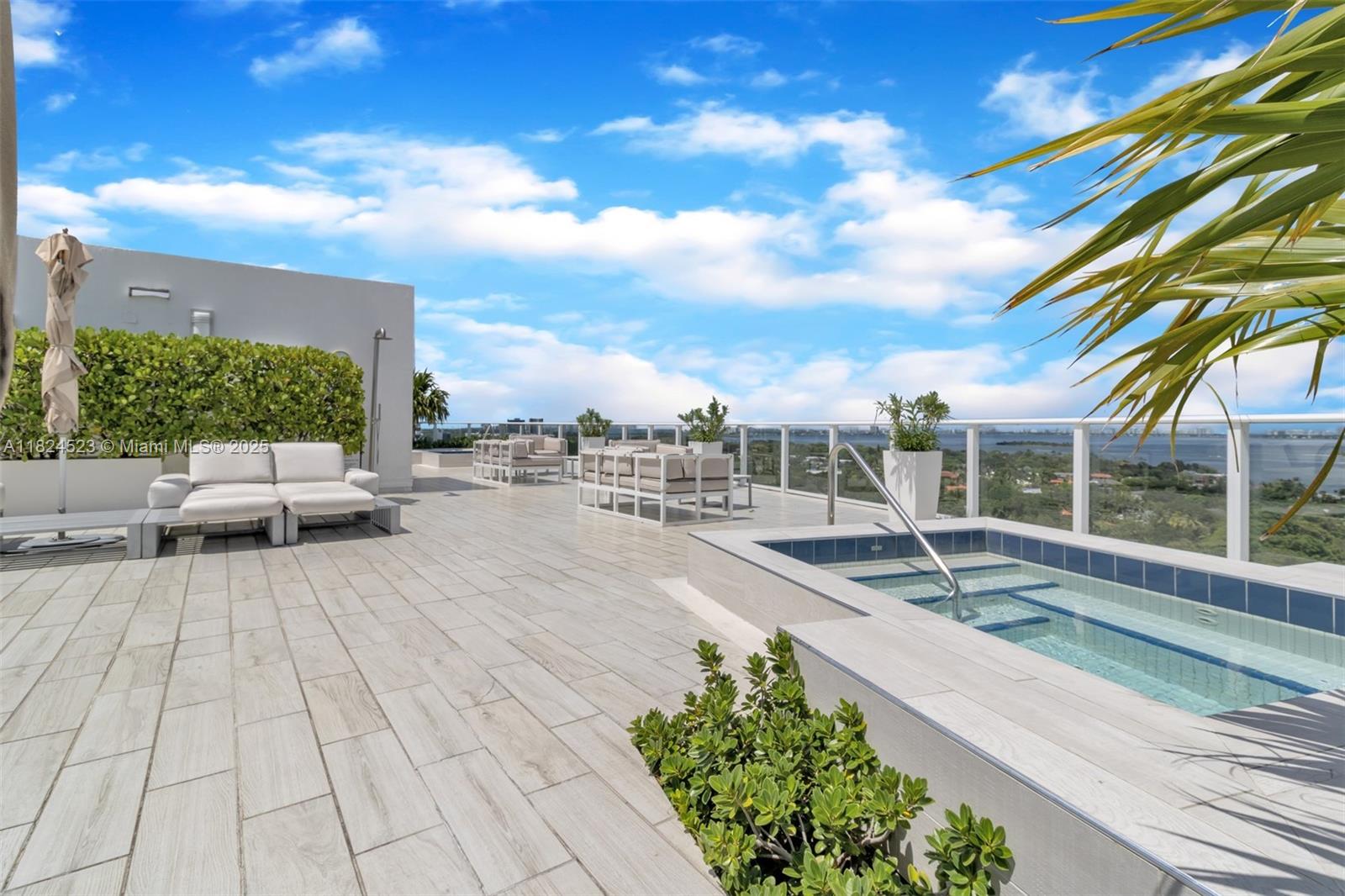 4250 BISCAYNE BOULEVARD C - Residential